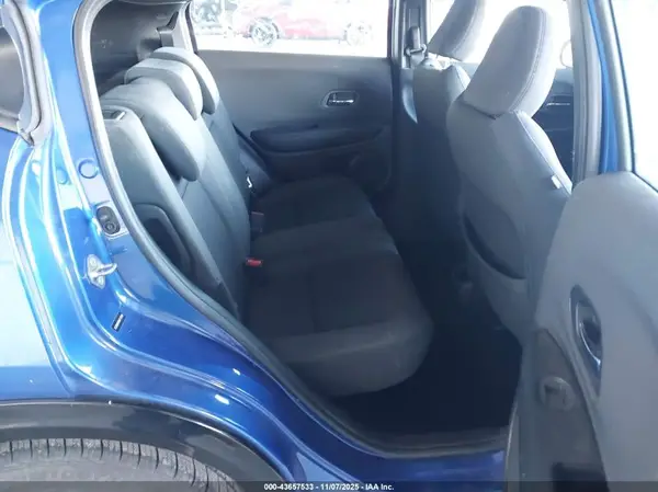 3CZRU5H15KG712289 2019 HONDA HR-V - Image 8