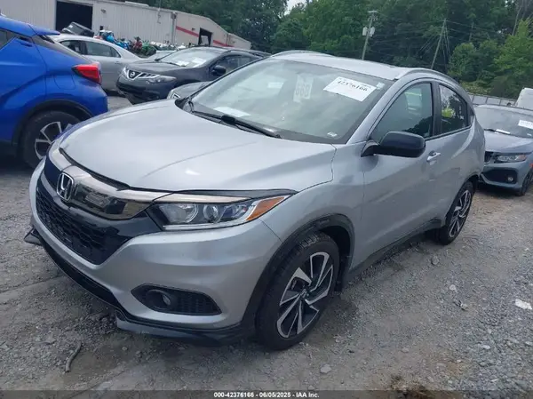 3CZRU5H15KM705182 2019 HONDA HR-V - Image 2