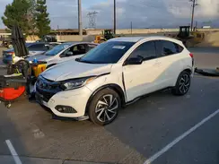 3CZRU5H15KM723732 2019 HONDA HR-V