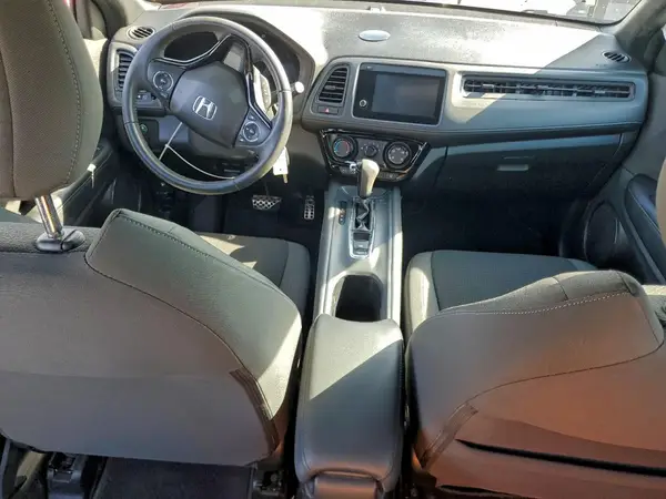 3CZRU5H15KM726324 2019 HONDA HR-V - Image 8