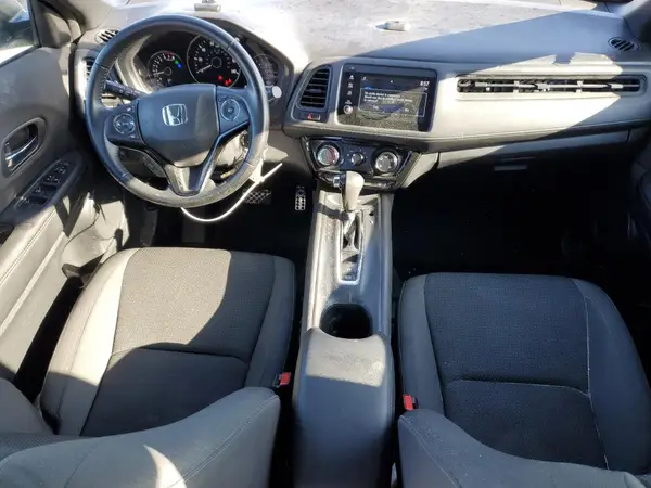 3CZRU5H15KM730258 2019 HONDA HR-V - Image 8