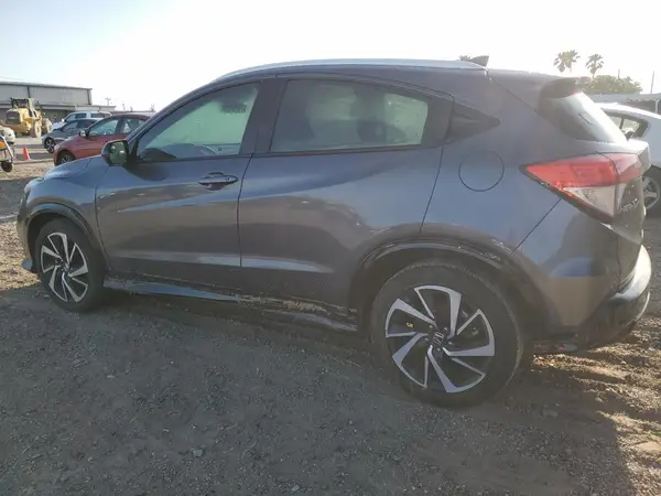 3CZRU5H16KG702144 2019 HONDA HR-V - Image 2