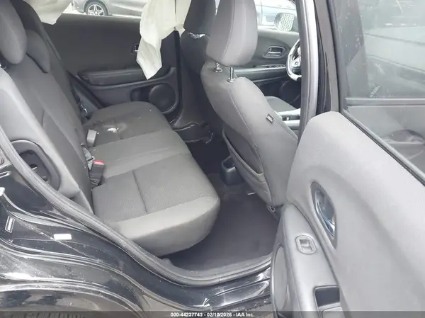 3CZRU5H16KG705612 2019 HONDA HR-V - Image 8