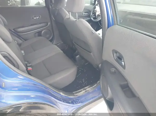 3CZRU5H16KG706825 2019 HONDA HR-V - Image 8