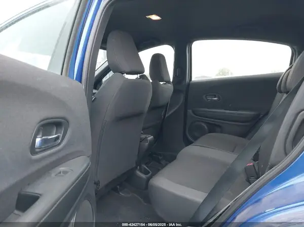 3CZRU5H16KG708204 2019 HONDA HR-V - Image 8