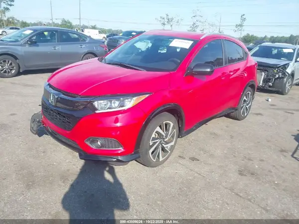 3CZRU5H16KG711121 2019 HONDA HR-V - Image 2