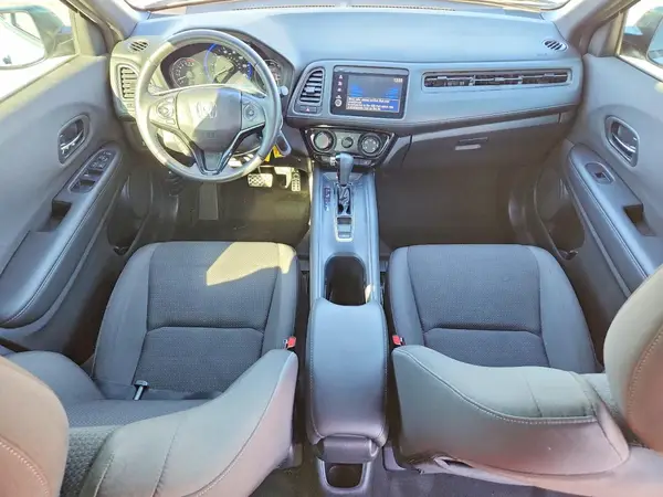 3CZRU5H16KM700718 2019 HONDA HR-V - Image 8