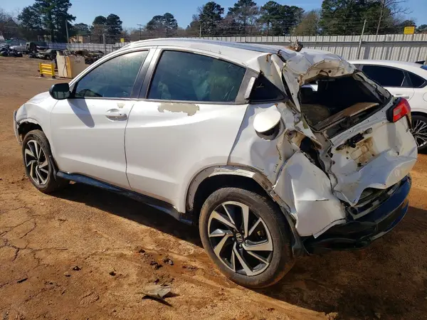 3CZRU5H16KM700976 2019 HONDA HR-V - Image 2