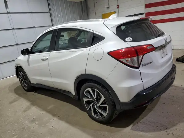 3CZRU5H16KM702856 2019 HONDA HR-V - Image 2
