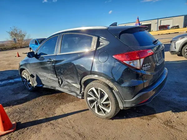 3CZRU5H16KM719320 2019 HONDA HR-V - Image 2