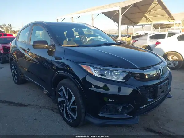 3CZRU5H16KM723609 2019 HONDA HR-V - Image 1