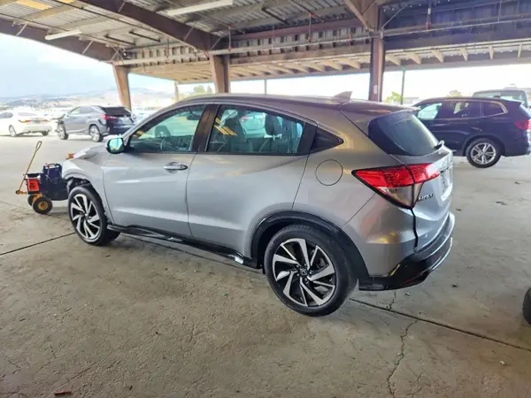 3CZRU5H16KM728289 2019 HONDA HR-V - Image 2