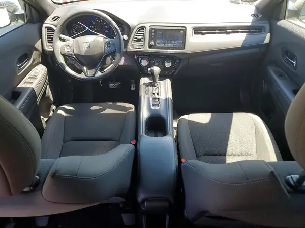 3CZRU5H16MM708417 2021 HONDA HR-V - Image 8