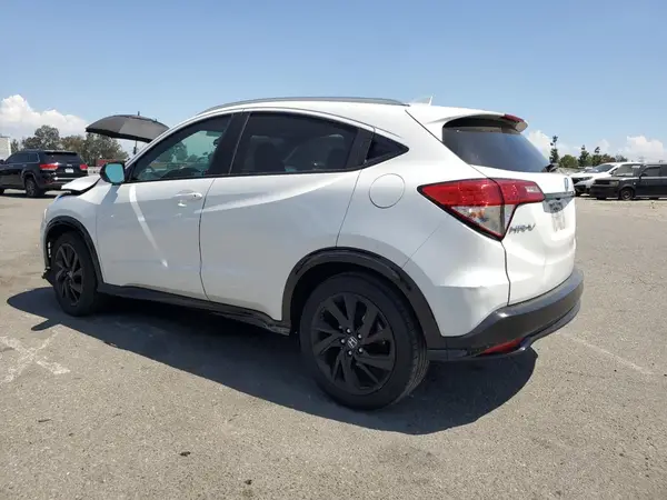 3CZRU5H16MM717229 2021 HONDA HR-V - Image 2