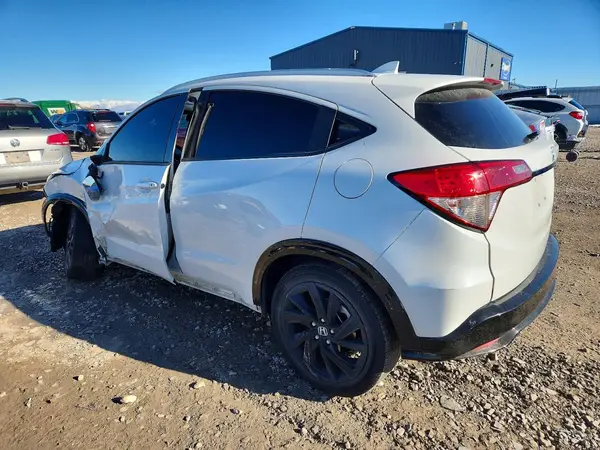 3CZRU5H16MM717232 2021 HONDA HR-V - Image 2