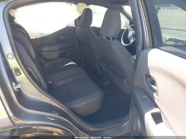 3CZRU5H16MM725377 2021 HONDA HR-V - Image 8