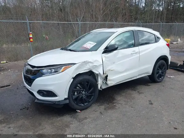 3CZRU5H16NM742181 2022 HONDA HR-V - Image 2