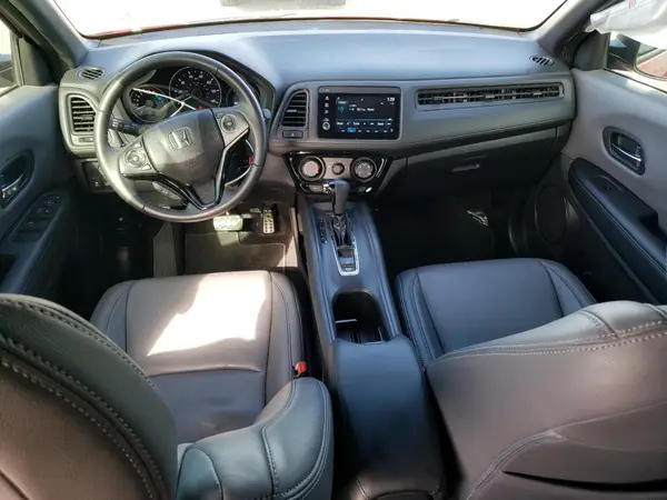 3CZRU5H17KG702069 2019 HONDA HR-V - Image 8
