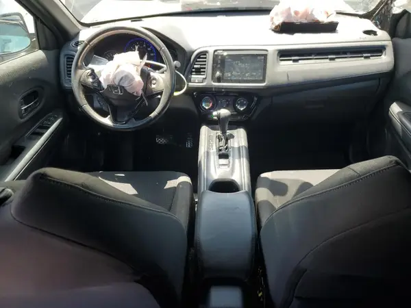 3CZRU5H17KG704081 2019 HONDA HR-V - Image 8