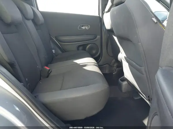 3CZRU5H17KG705005 2019 HONDA HR-V - Image 8
