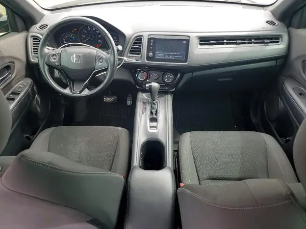 3CZRU5H17KG705330 2019 HONDA HR-V - Image 8