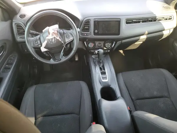 3CZRU5H17KG710611 2019 HONDA HR-V - Image 8