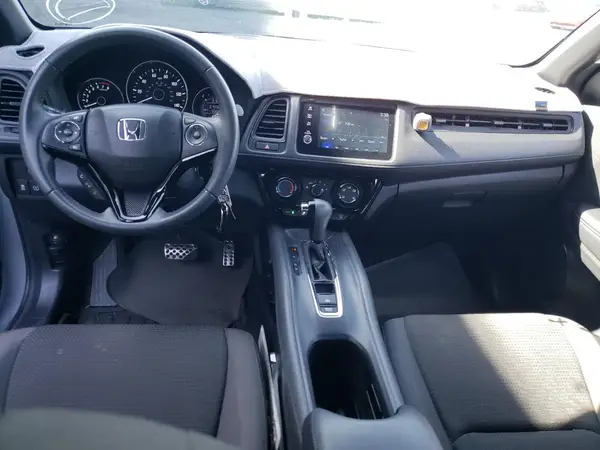 3CZRU5H17KM717236 2019 HONDA HR-V - Image 8
