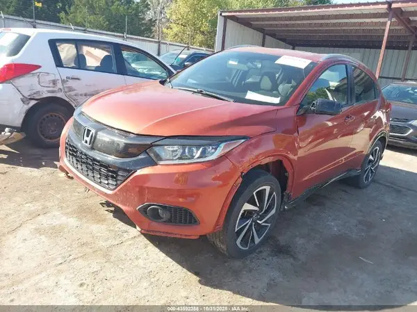 3CZRU5H17KM717477 2019 HONDA HR-V - Image 2