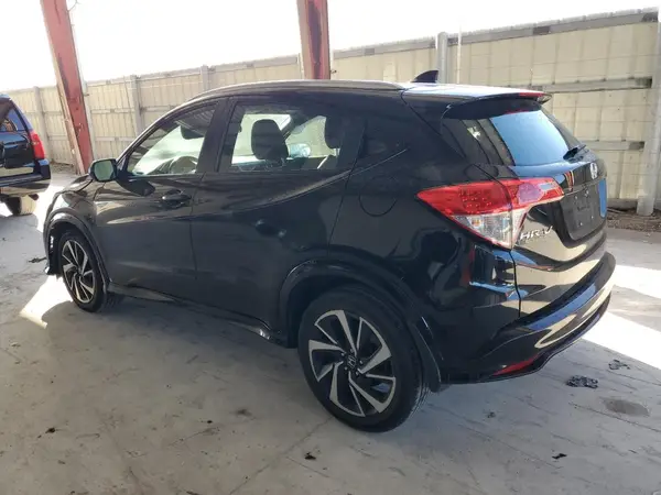 3CZRU5H17KM723473 2019 HONDA HR-V - Image 2