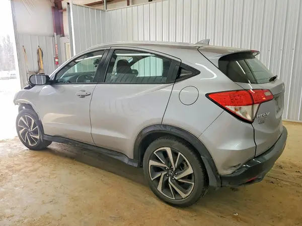 3CZRU5H17KM724428 2019 HONDA HR-V - Image 2