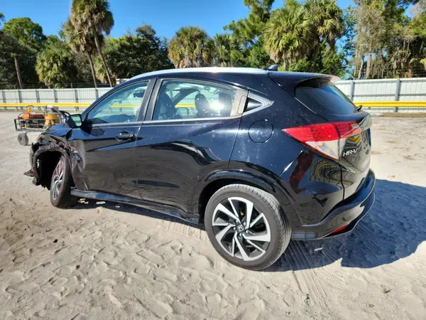 3CZRU5H17KM726714 2019 HONDA HR-V - Image 2