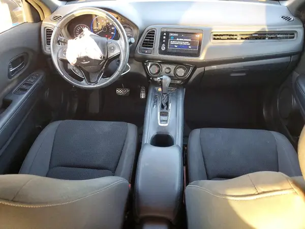 3CZRU5H17KM729001 2019 HONDA HR-V - Image 8