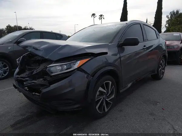 3CZRU5H17KM731007 2019 HONDA HR-V - Image 2
