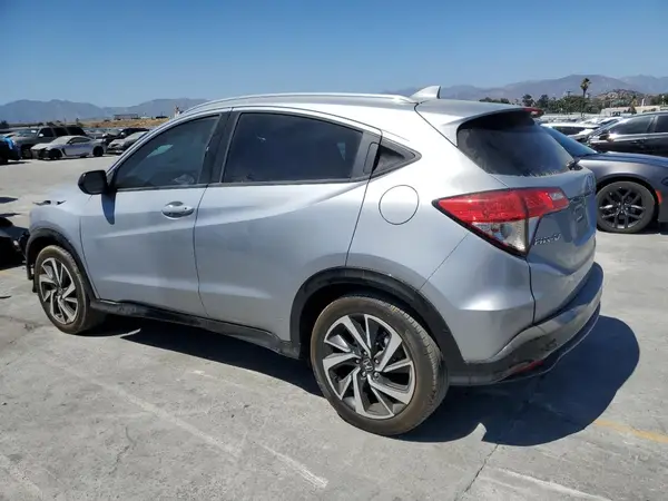 3CZRU5H17LM704584 2020 HONDA HR-V - Image 2