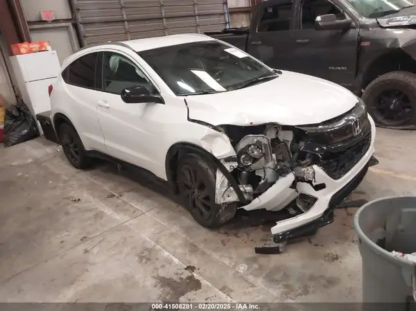 3CZRU5H17MM732709 2021 HONDA HR-V - Image 1