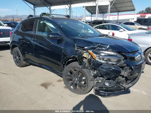 3CZRU5H17NM712882 2022 HONDA HR-V - Image 1