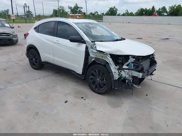 3CZRU5H17NM735868 2022 HONDA HR-V - Image 1