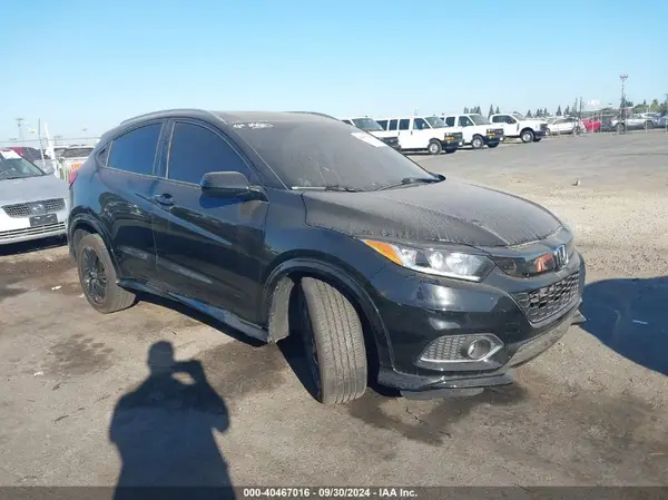 3CZRU5H17NM735997 2022 HONDA HR-V - Image 1