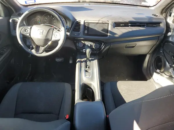 3CZRU5H18KG702338 2019 HONDA HR-V - Image 8