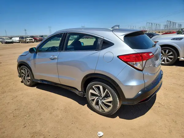 3CZRU5H18KG704476 2019 HONDA HR-V - Image 2