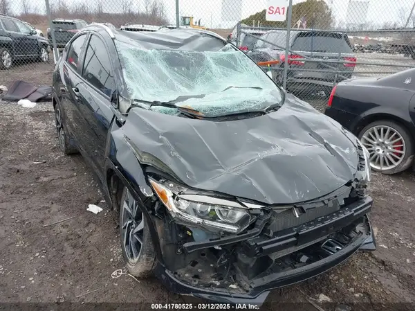 3CZRU5H18KG706924 2019 HONDA HR-V - Image 1