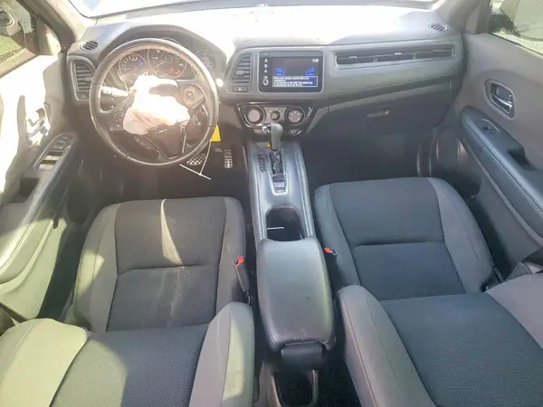 3CZRU5H18KG712660 2019 HONDA HR-V - Image 8