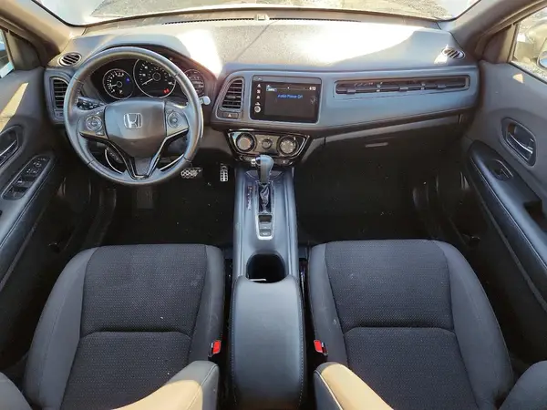 3CZRU5H18KM703782 2019 HONDA HR-V - Image 8