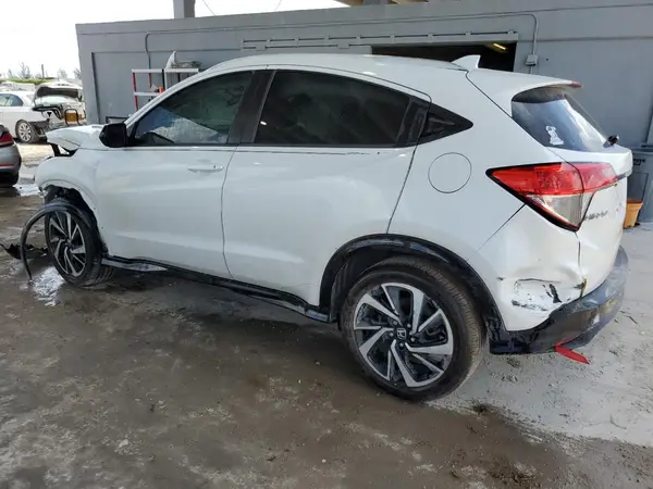 3CZRU5H18KM721523 2019 HONDA HR-V - Image 2