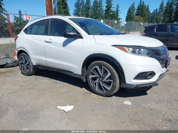 3CZRU5H18KM730237 2019 HONDA HR-V - Image 1