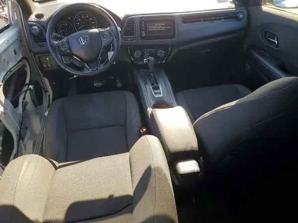 3CZRU5H18LM700379 2020 HONDA HR-V - Image 8