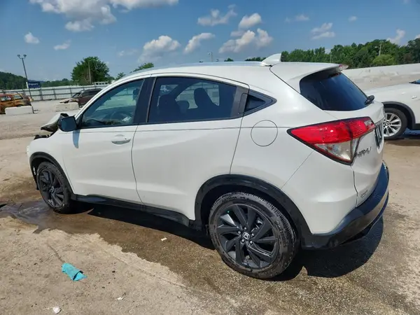 3CZRU5H18MM721587 2021 HONDA HR-V - Image 2