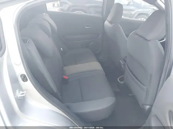3CZRU5H18NM734812 2022 HONDA HR-V - Image 8
