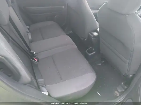 3CZRU5H18NM739427 2022 HONDA HR-V - Image 8