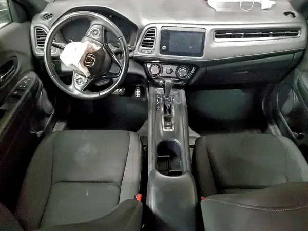 3CZRU5H19KG703210 2019 HONDA HR-V - Image 8